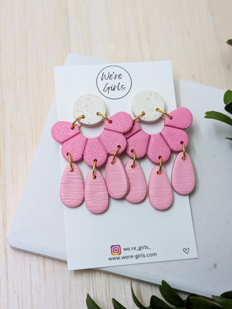 Judith Dangles Pink