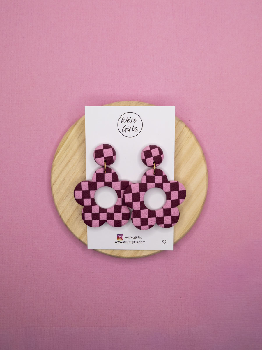 Bede Dangles - Checkered Raspberry