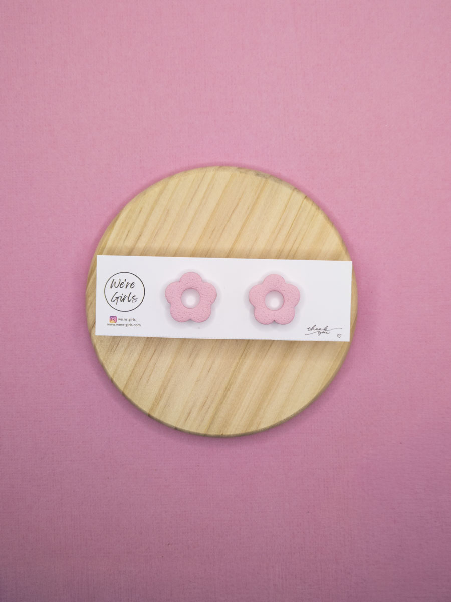Claire Studs Pale Pink